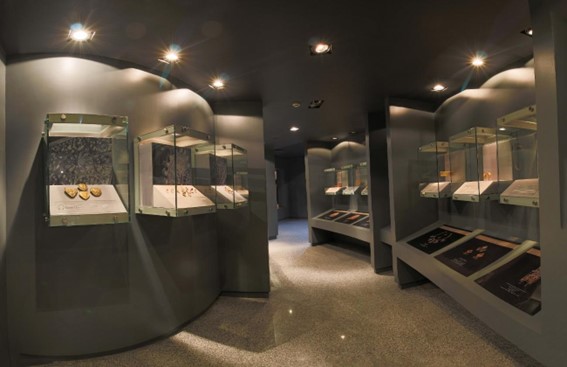 Philippine gold display Ayala Museum