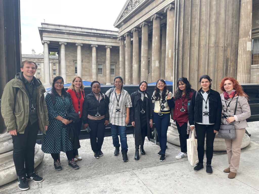 ITP 2022 participants take a photo on the British Museum collonade