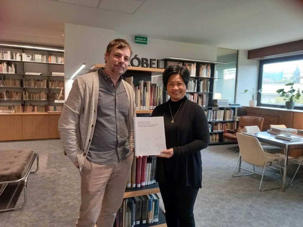 APRILLE DONATED A COPY OF HER REPORT “RESEARCH ON FERNANDO ZOBEL COLLECTION AND DONATION TO THE BRITISH MUSEUM” TO LUIS MARTINEZ URIBE, DIRECTOR OF BIBILIOTECA, FUNDACION JUAN MARCH