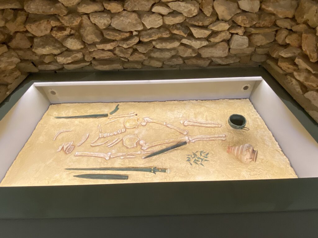 The reconstructed burials at the Archaeological Museum of Chania